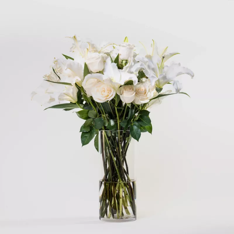 Jadore Simply White Lilies and Roses