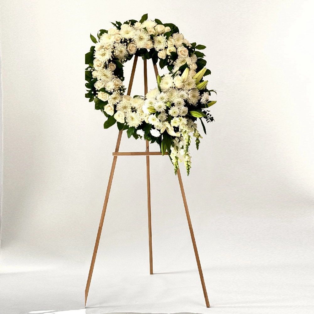 Simply Standing Wreath Spray